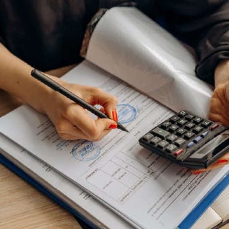 2. FINANZAS-Y-SEGUROS_10