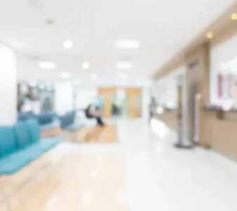 blur-hospital_1203-7972